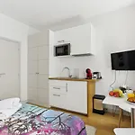 Apartment Modern Cosy Flat In Versailles