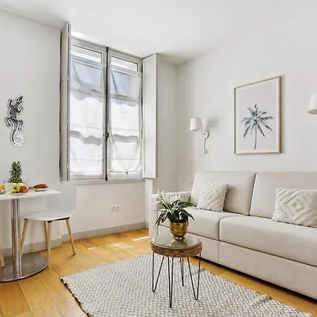 Modern Cosy Flat In *